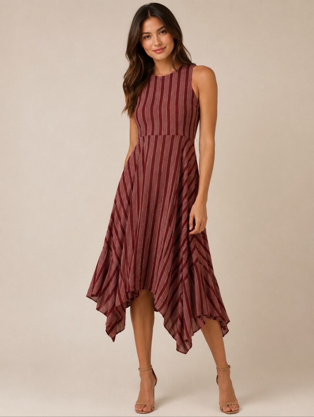 ❤ LUMIERE MIDI DRESS, SIZE SMALL